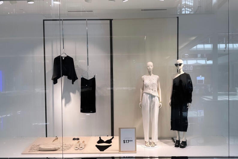 Women's Window SS23